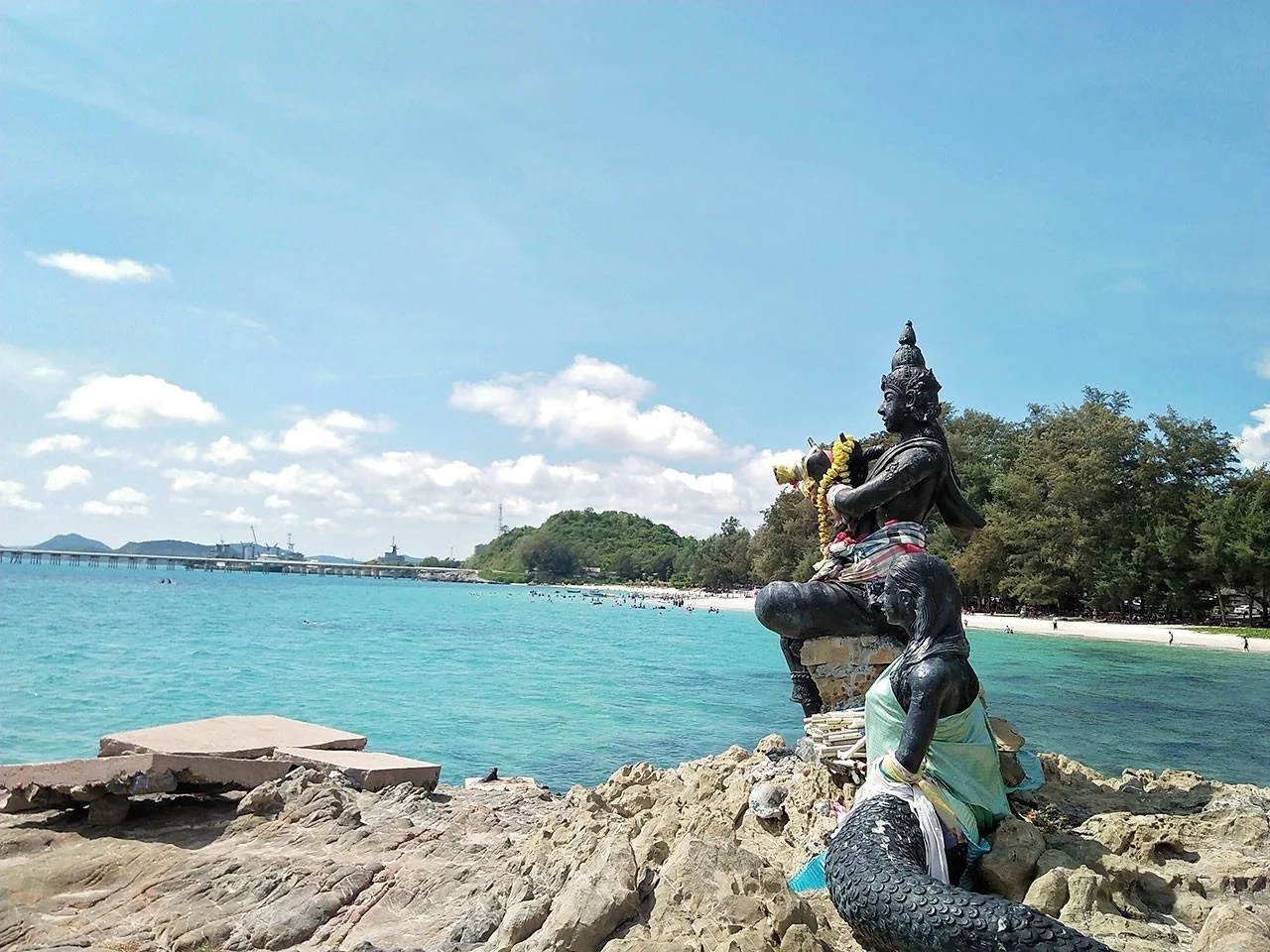 หาดนางรำ-นางรอง